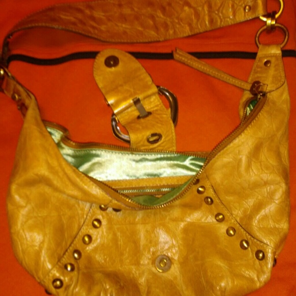 Guess Bags Authentic Guess Purse Poshmark
